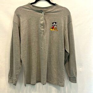 Vintage Mickey Ulimited + Jerry Leigh mickey and Pluto henley shirt